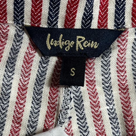 Indigo Rein Tie Front Paperbag Waist Shorts - Striped Red Women’s Size Small - Picture 8 of 9